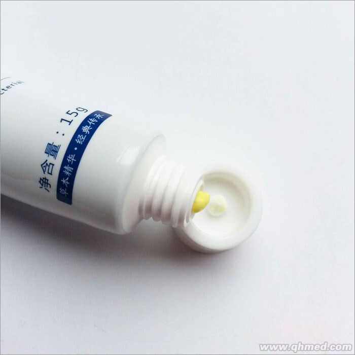点击放大 皮肤止痒红肿软膏厂子直销低价批发OEM贴